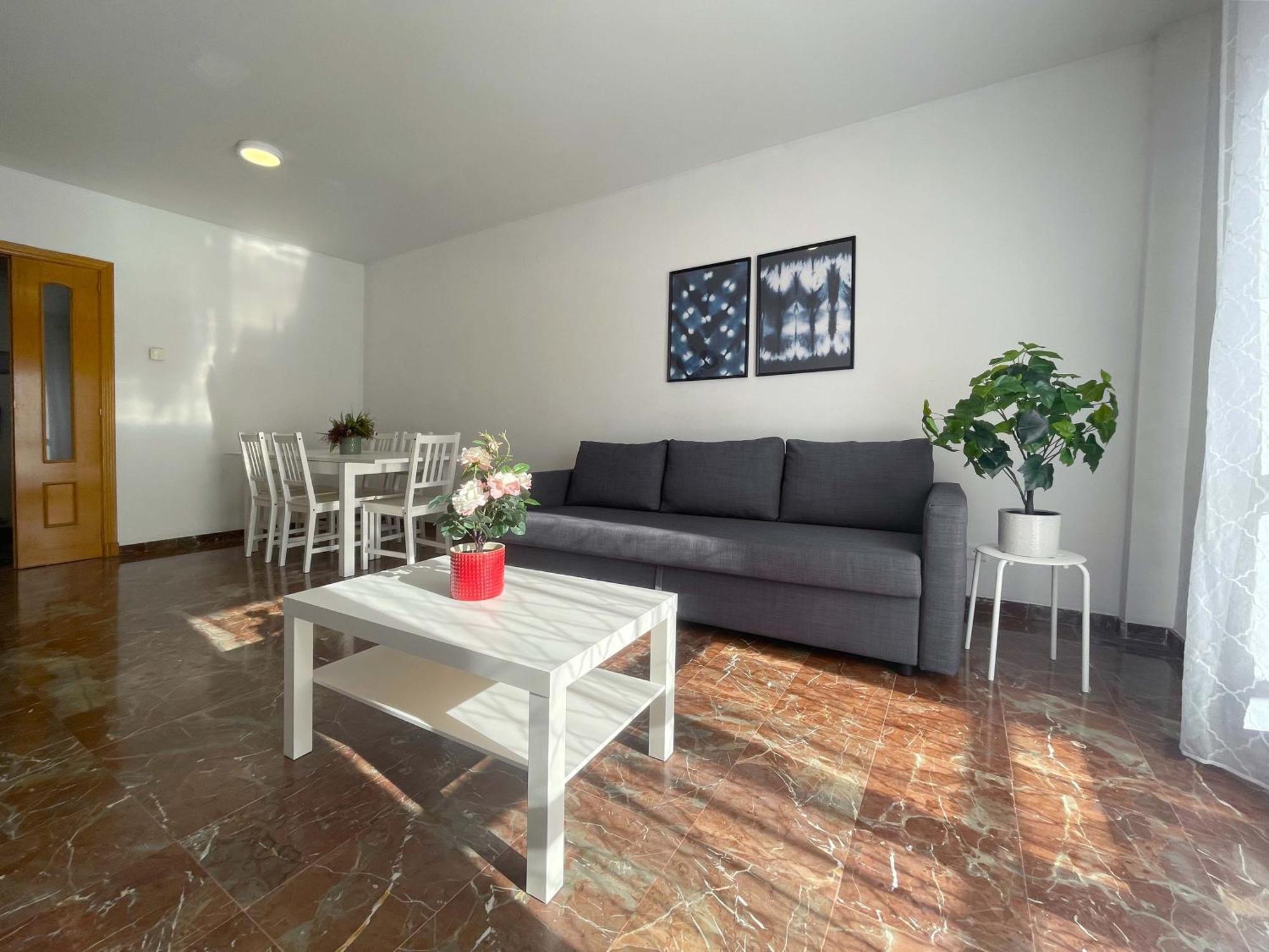 Apartamentos El Pilar Suites 3000 Zaragoza Ngoại thất bức ảnh